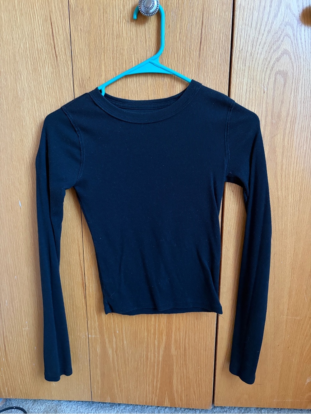 Hollister Black Ribbed Long-Sleeve Top